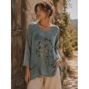 Jess & Jane Womens Blue Mineral Wash Dandelion Graphic Pocket Tunic Top Medium